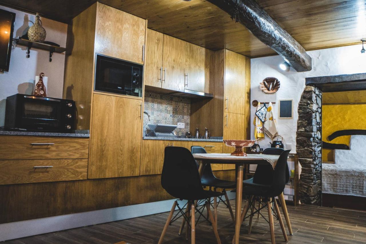 Montanhas Do Xisto - Casa Da Parreira Holiday home *
